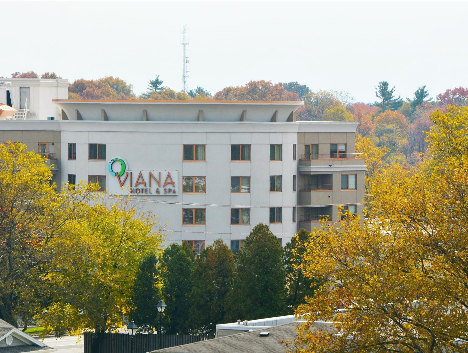Viana Hotel And Spa, Trademark Collection By Wyndham Westbury Bagian luar foto