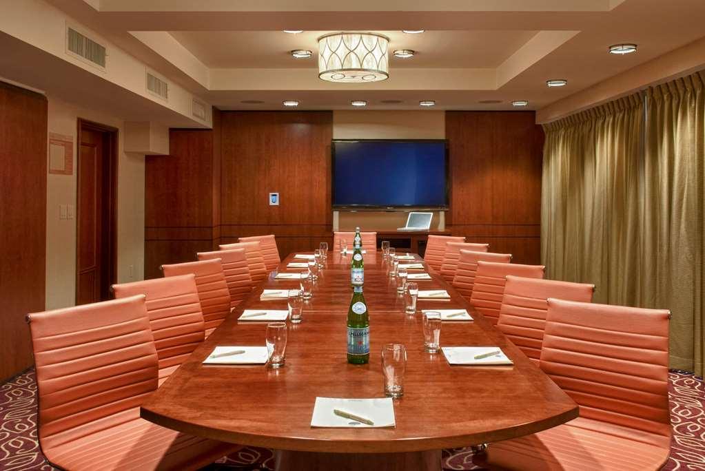 Viana Hotel And Spa, Trademark Collection By Wyndham Westbury Fasilitas foto